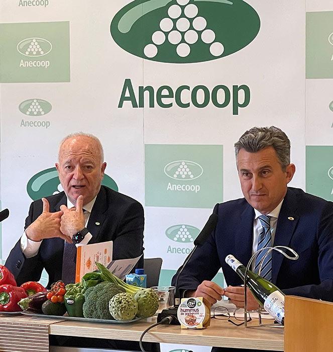 Joan Mir, direttore generale e Alejandro Monzón, presidente di Anecoop